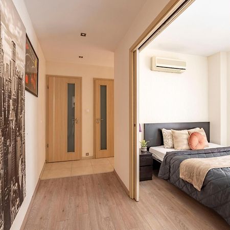 Exclusive Central Suite With Balcony By Prestige Homes Budapest Esterno foto