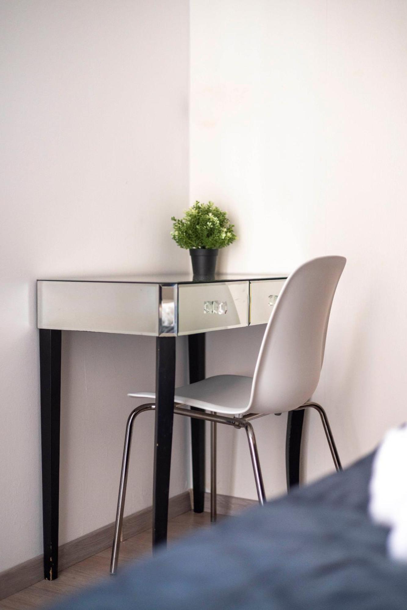 Exclusive Central Suite With Balcony By Prestige Homes Budapest Esterno foto