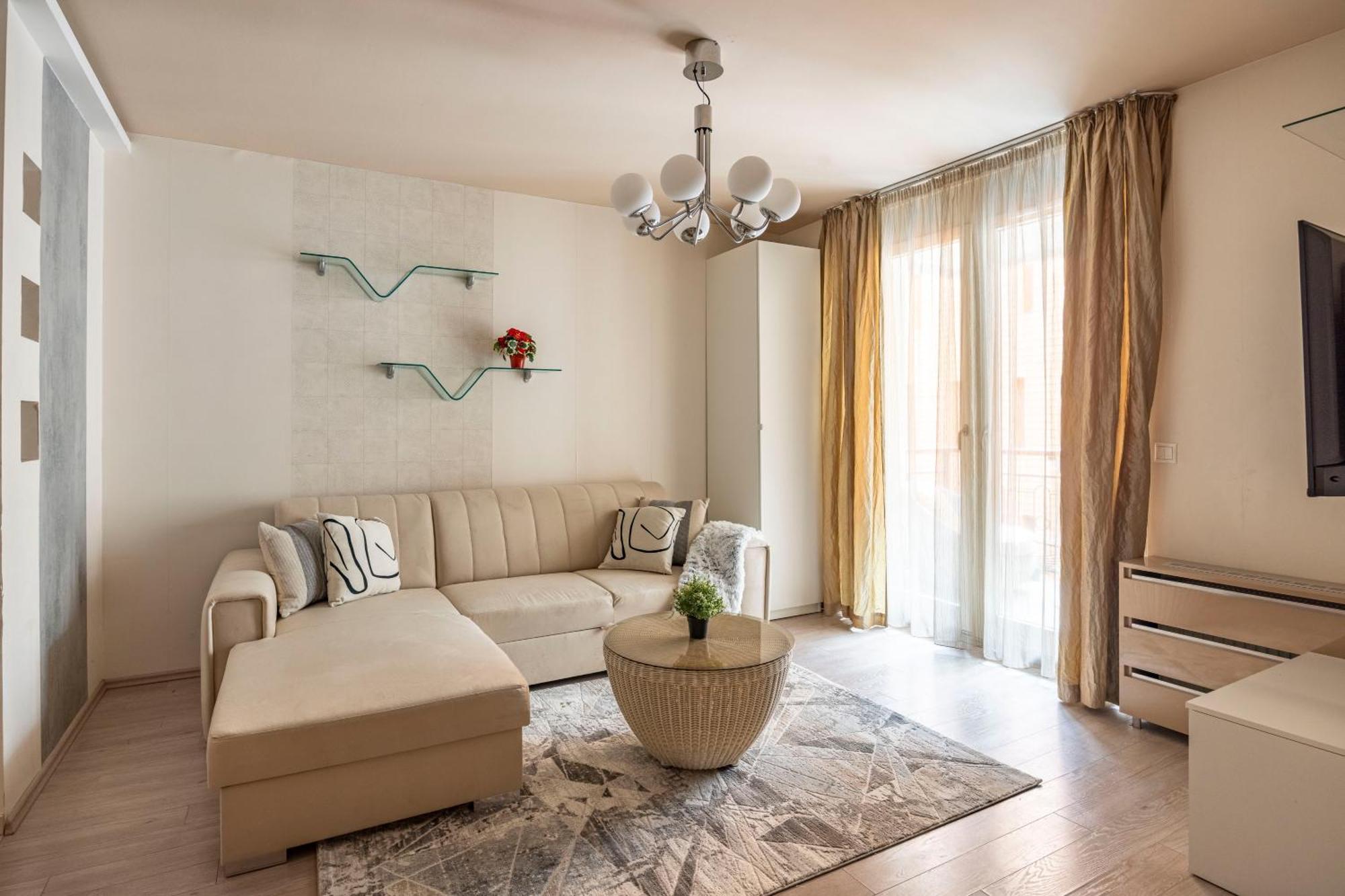 Exclusive Central Suite With Balcony By Prestige Homes Budapest Esterno foto