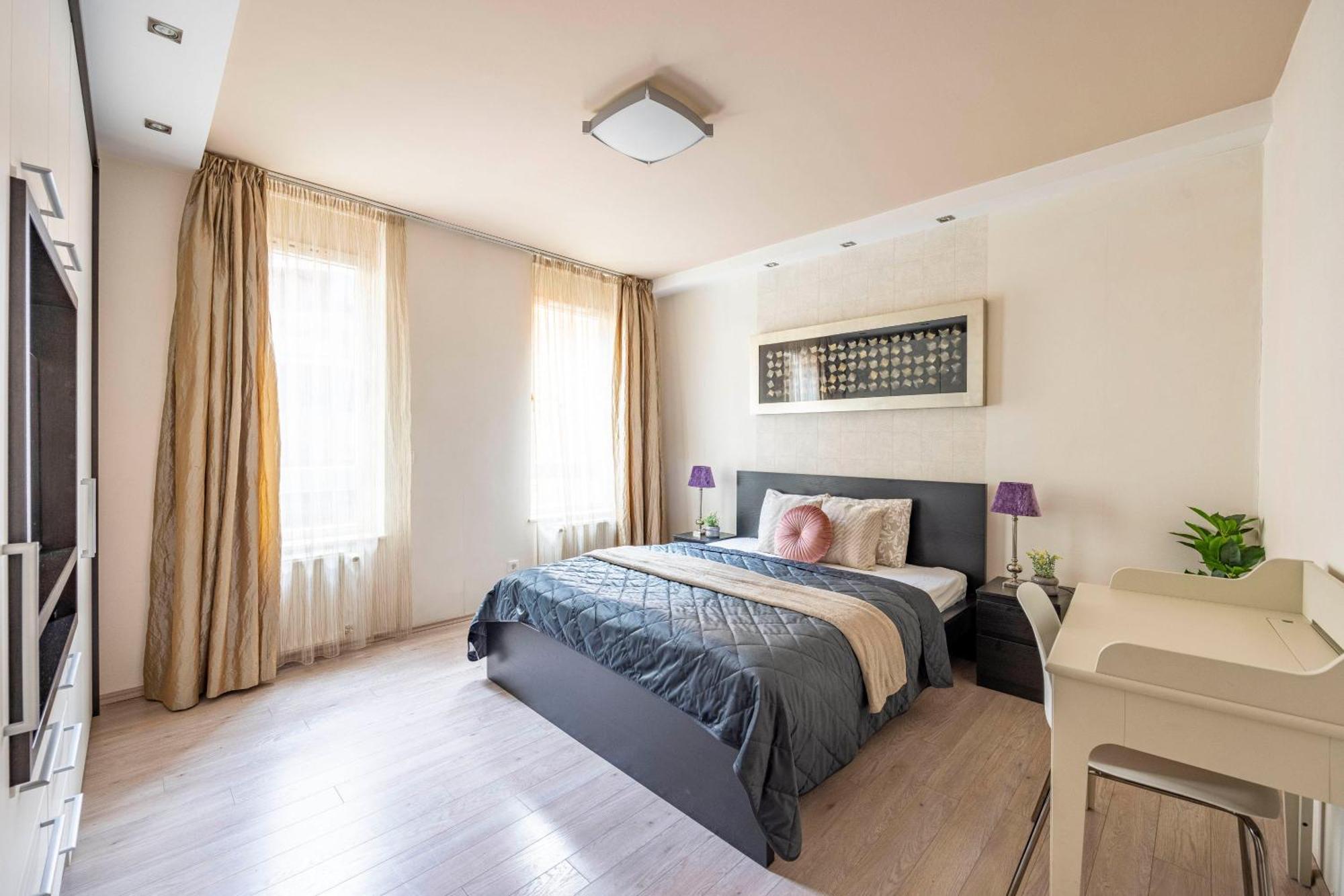 Exclusive Central Suite With Balcony By Prestige Homes Budapest Esterno foto